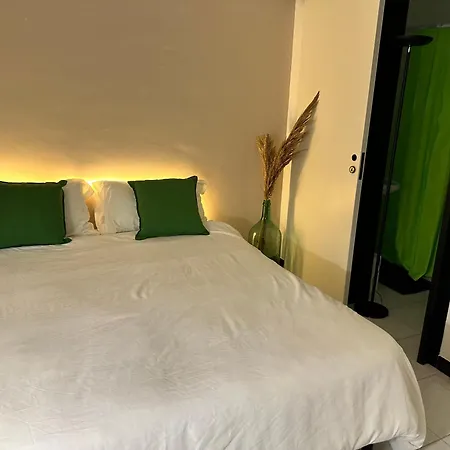 Casa Sul Mare 펜션 푼타 세카